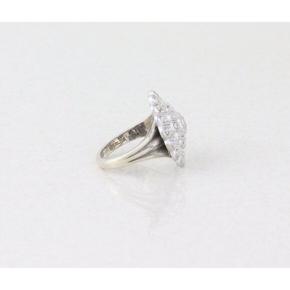 Sterling Silver Marcasite Flower Ring Size 4 - Picture 8 of 8